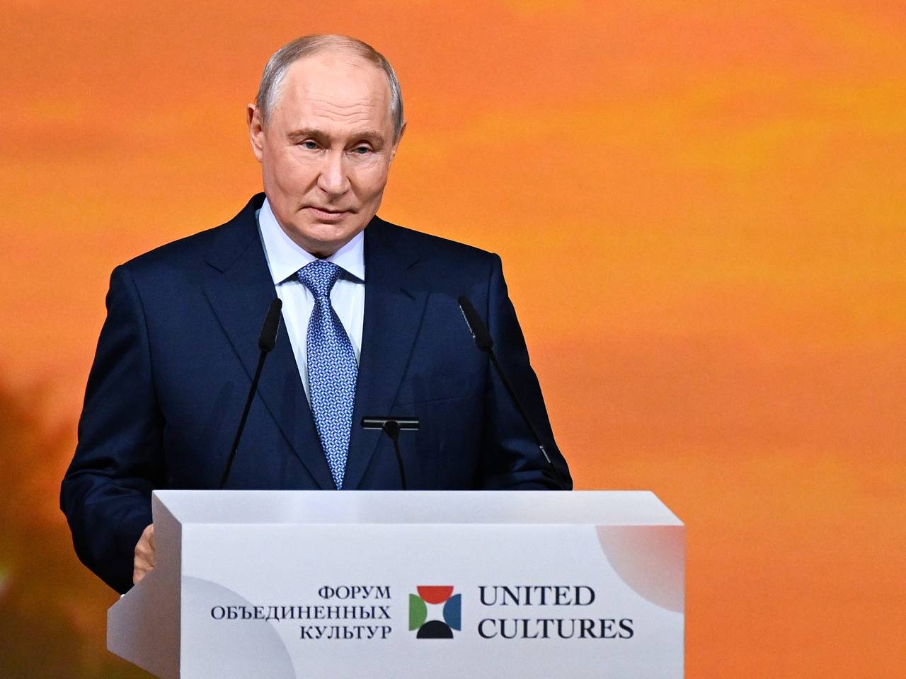 Заявления Путина прессе на полях Форума объединенных культур в Петербурге