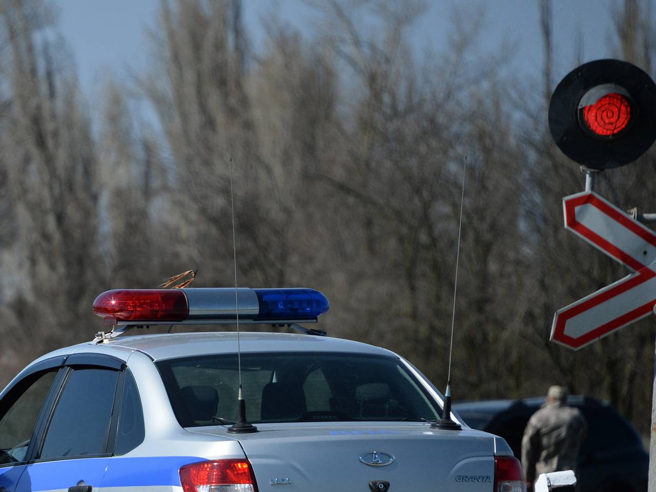 В Еврейской автономной области поезд столкнулся с микроавтобусом
