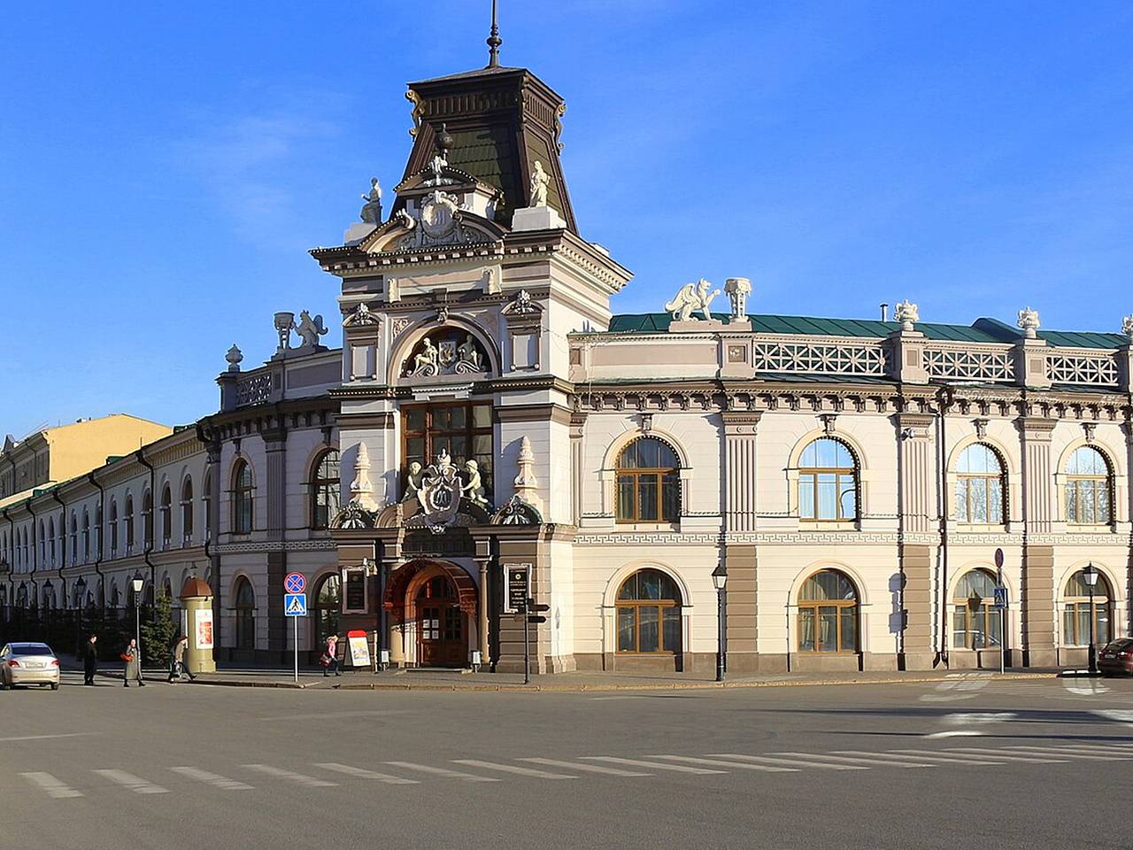 Влюбленным предложили устроить свадьбу в национальных традициях в музеях Казани