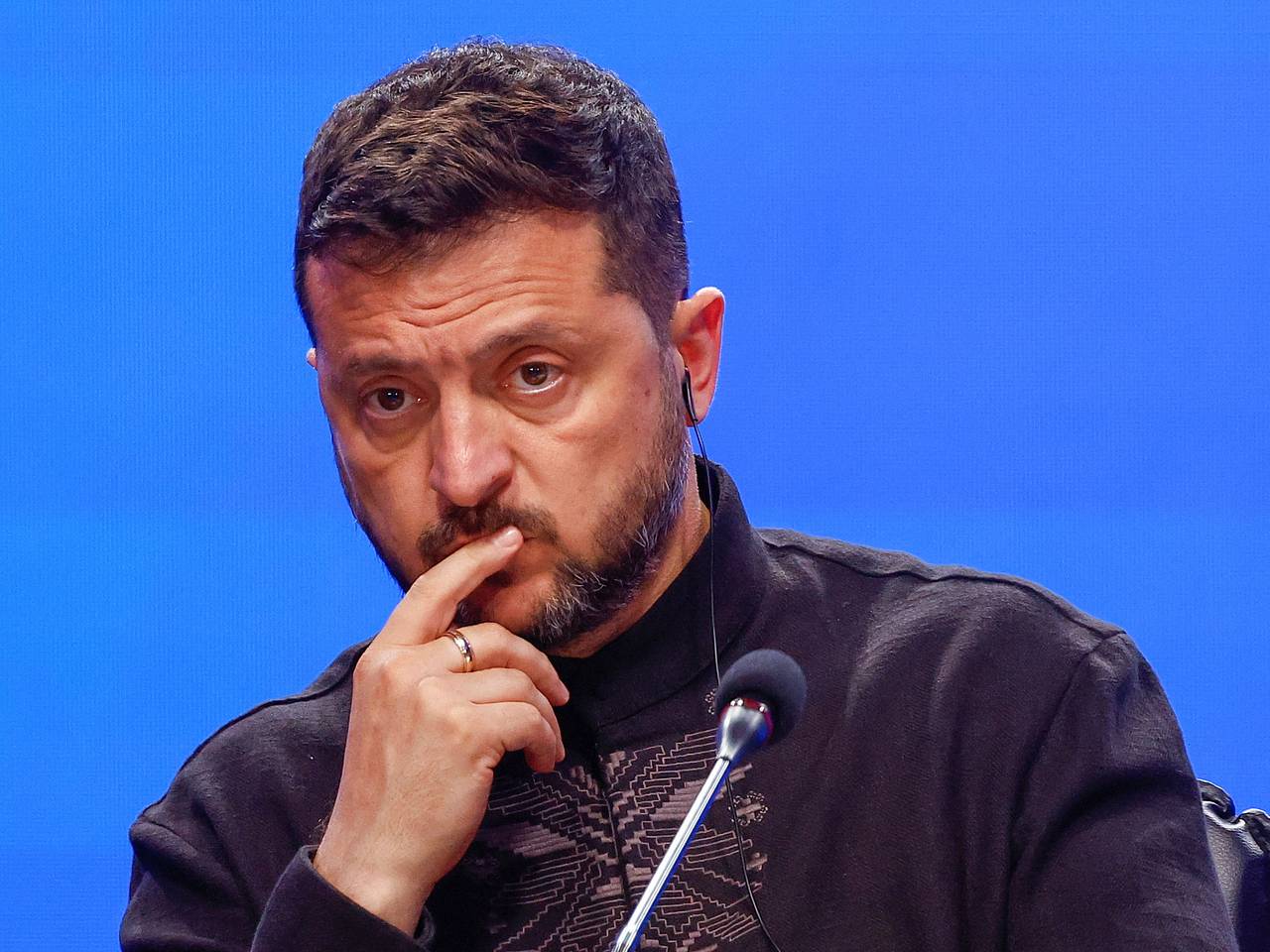 В Крыму Зеленского сравнили с Мюнхаузеном после слов с русским матом о визите в Москву