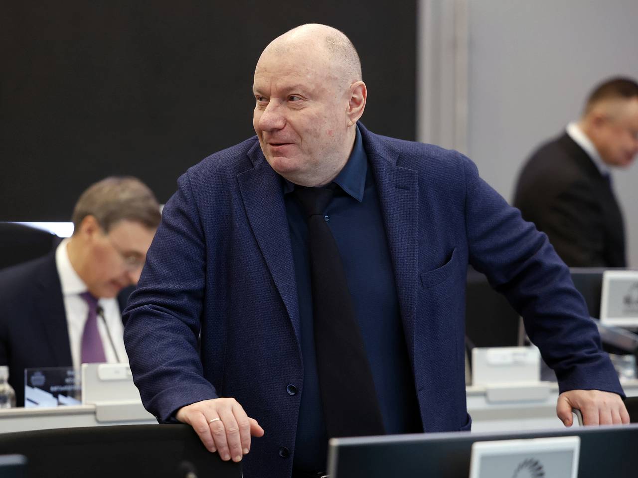 Потанин назвал свитер Валерия Харламова любимым предметом своей коллекции