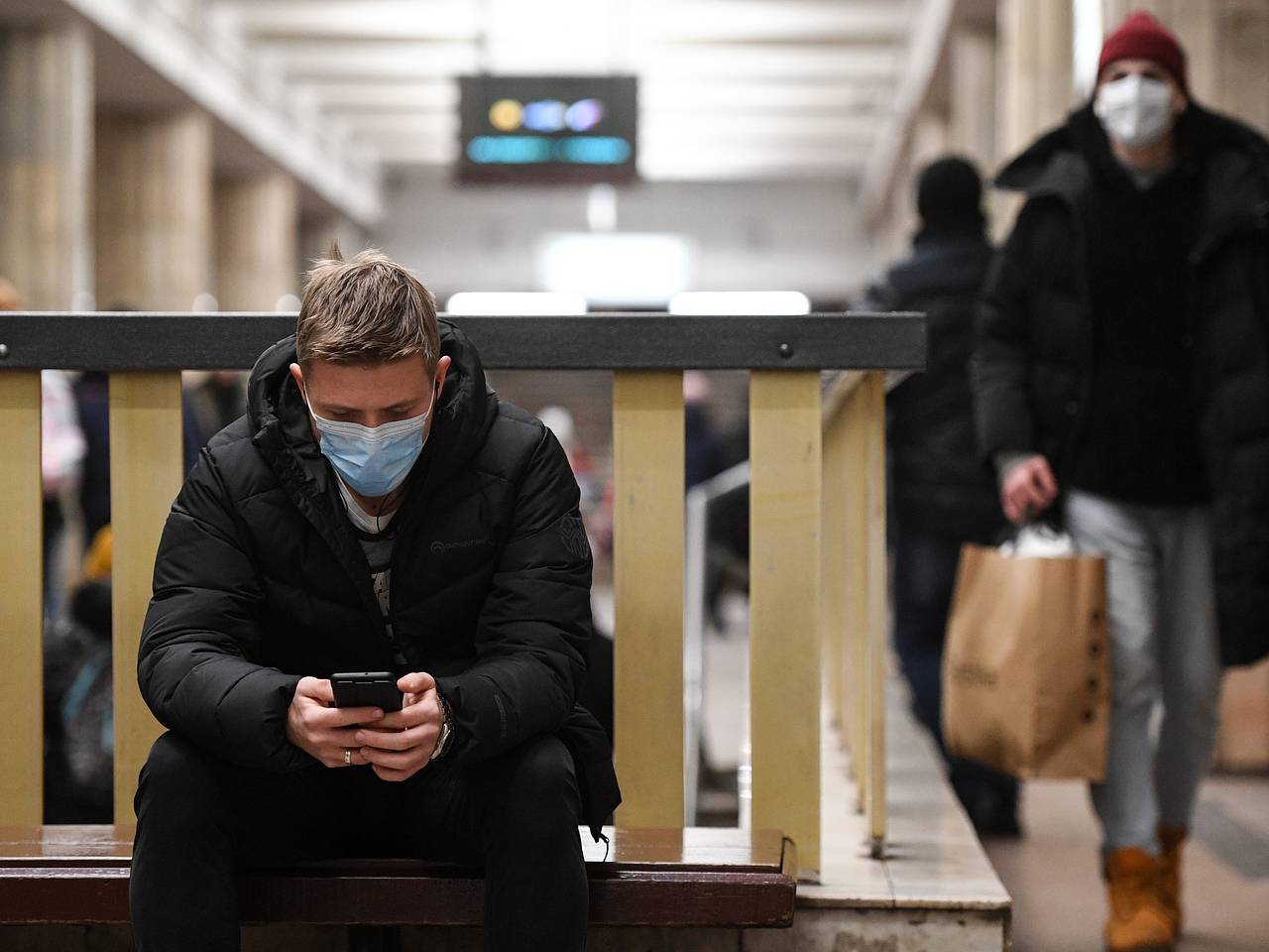 Власти Петербурга отменят введенные в 2020 году коронавирусные ограничения
