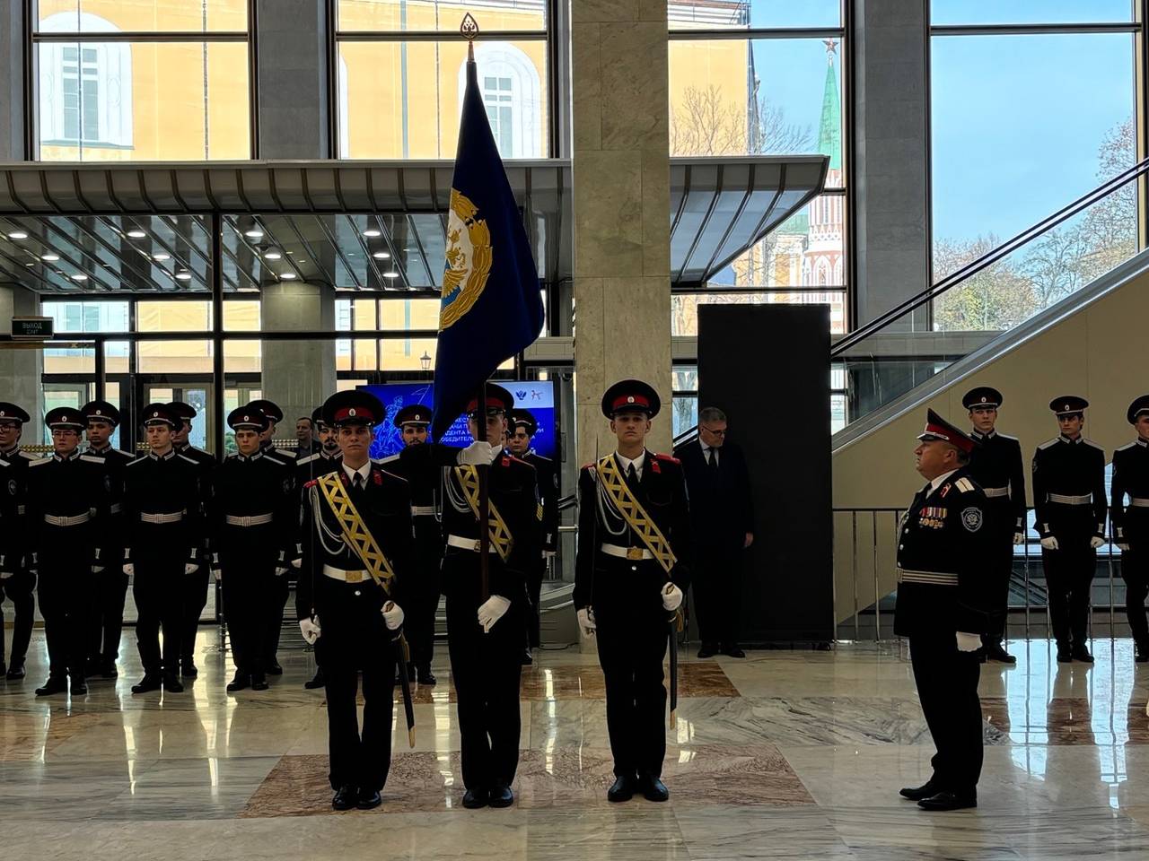 В Кремлевском дворце наградили лучший казачий кадетский корпус России