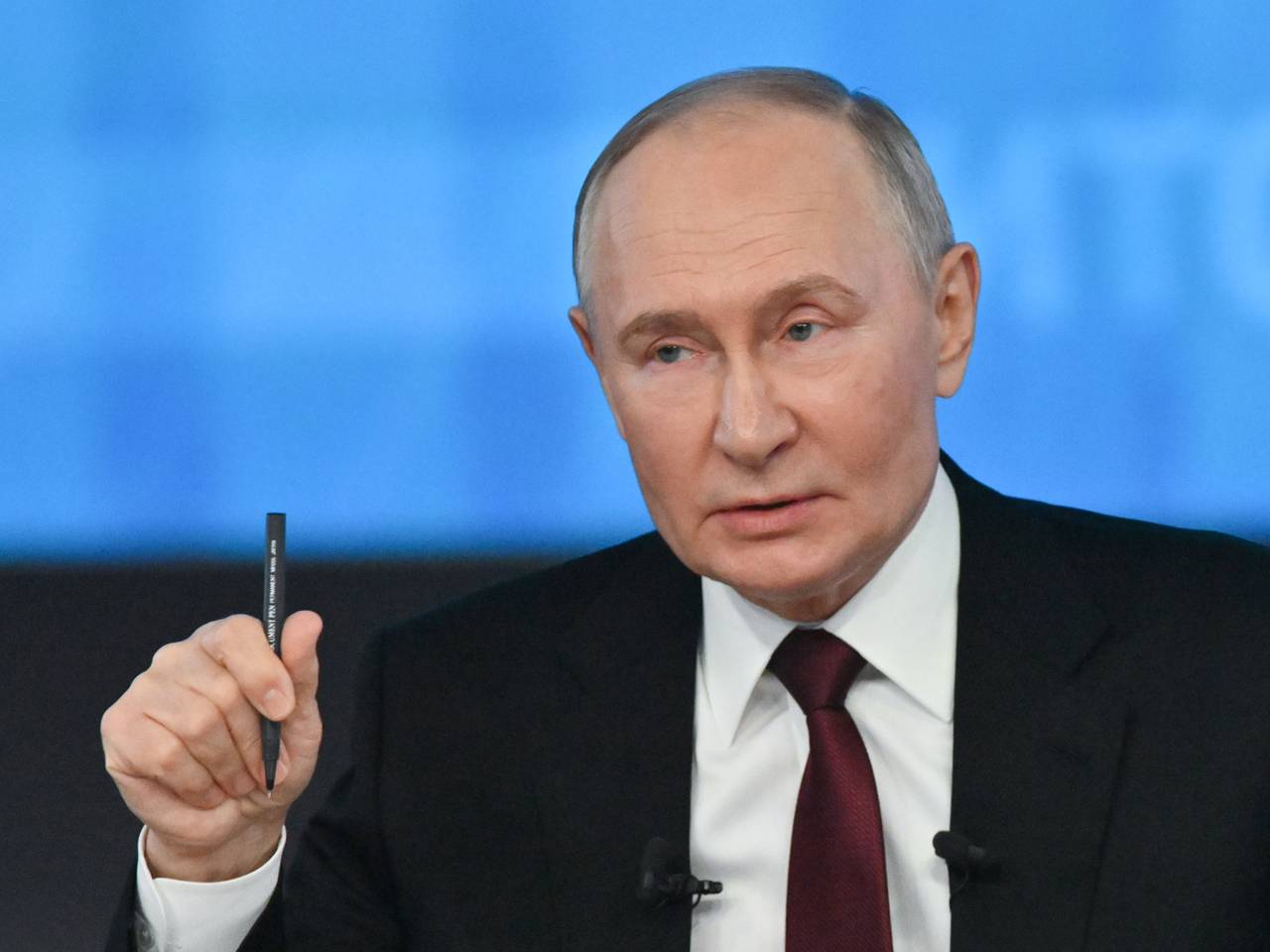 В Кремле сообщили о начале подготовки к новой прямой линии Путина
