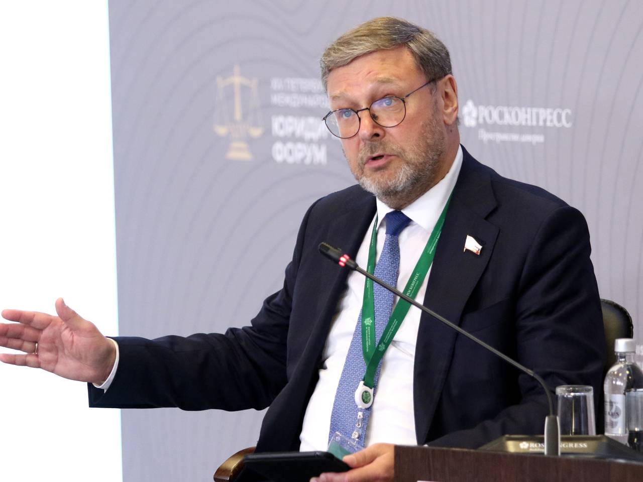 Стало известно о подготовке дела против Зеленского в международном суде