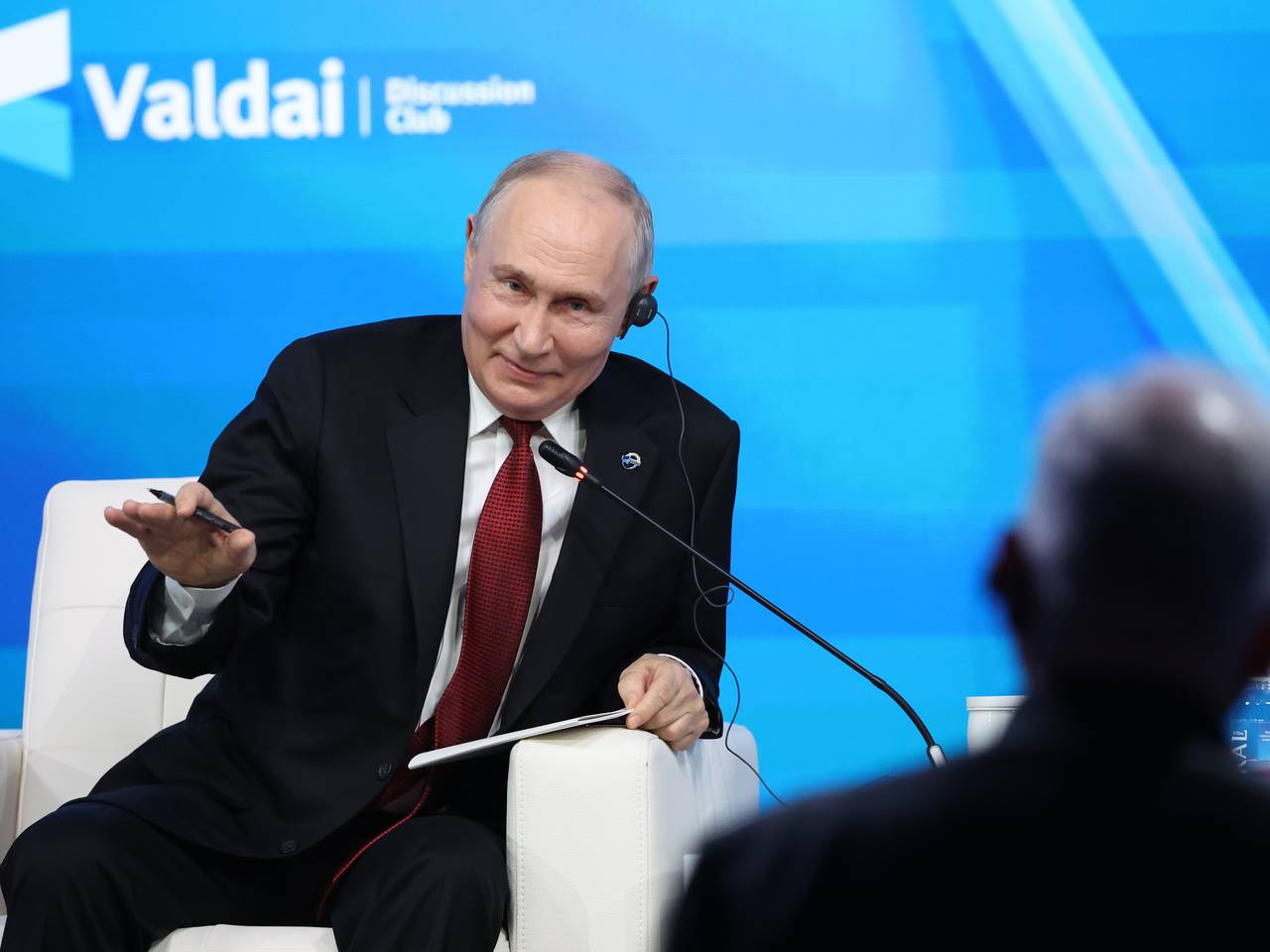 Путин ответил на предложение &laquo;поразваливать&raquo; Евросоюз